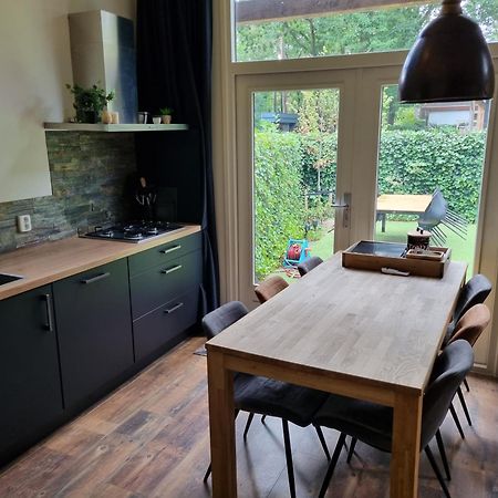 Vakantiehuis Veluws Genieten Met Whirlpool En Sauna Doornspijk Luaran gambar