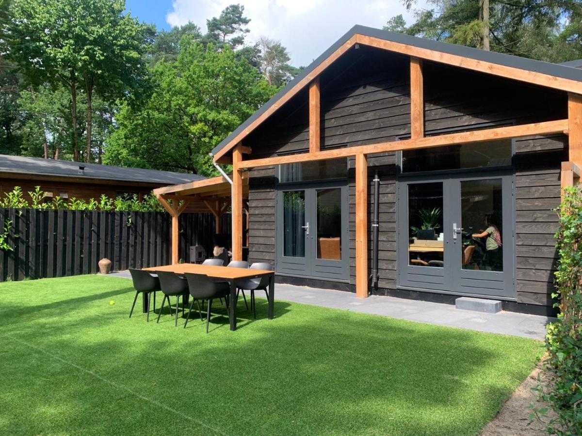 Vakantiehuis Veluws Genieten Met Whirlpool En Sauna Doornspijk Luaran gambar
