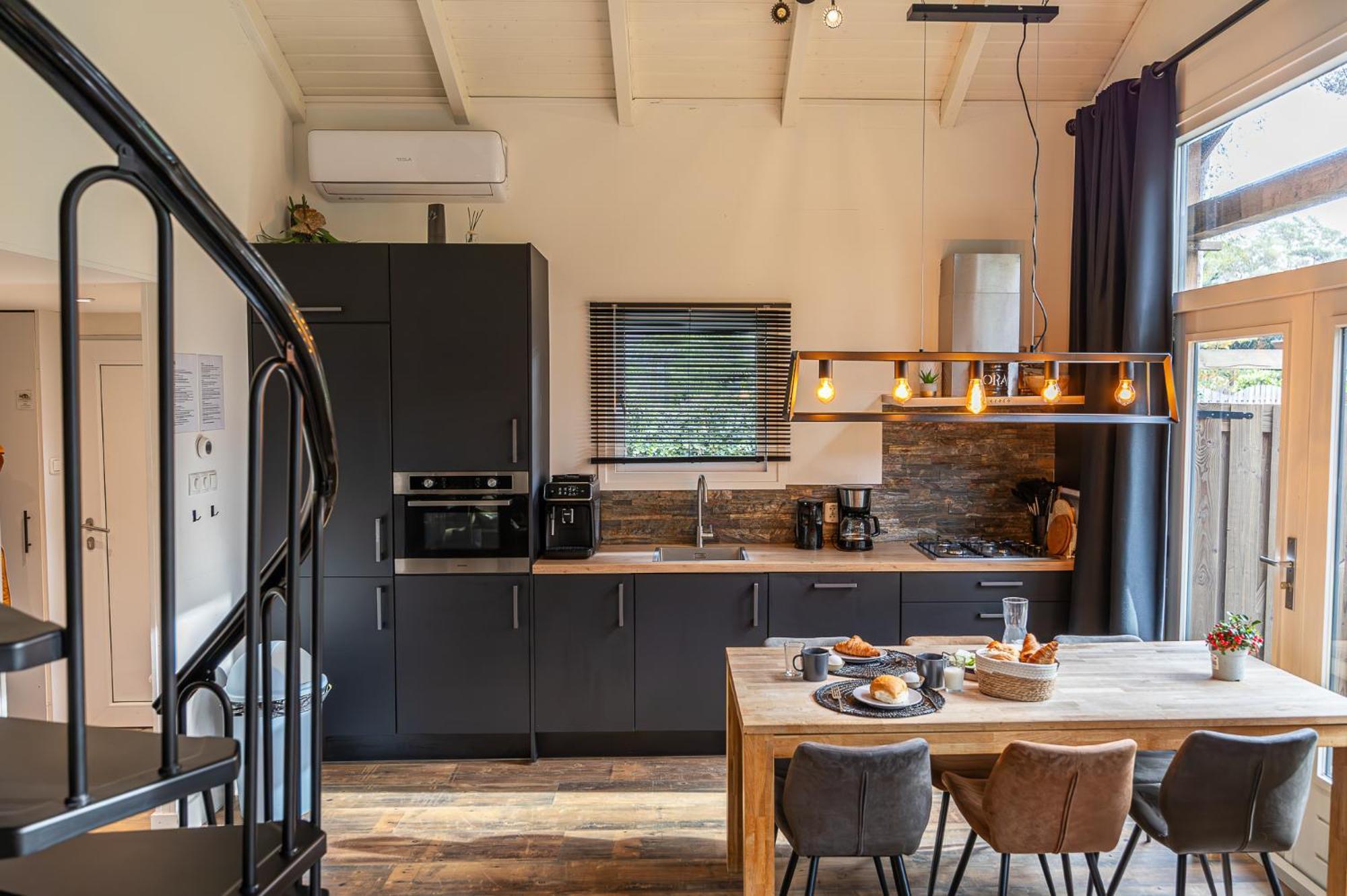 Vakantiehuis Veluws Genieten Met Whirlpool En Sauna Doornspijk Luaran gambar